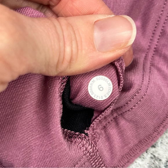 Lululemon Ribbed One Shoulder Sports Bra 6 - Picture 2 of 3